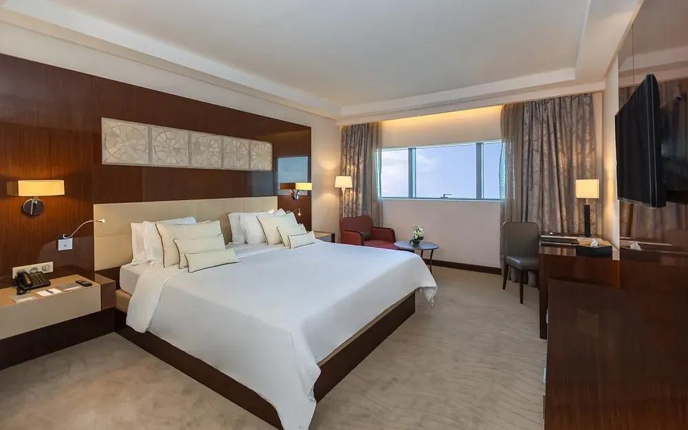 Radisson Blu Hotel & Convention Center - Vue 3