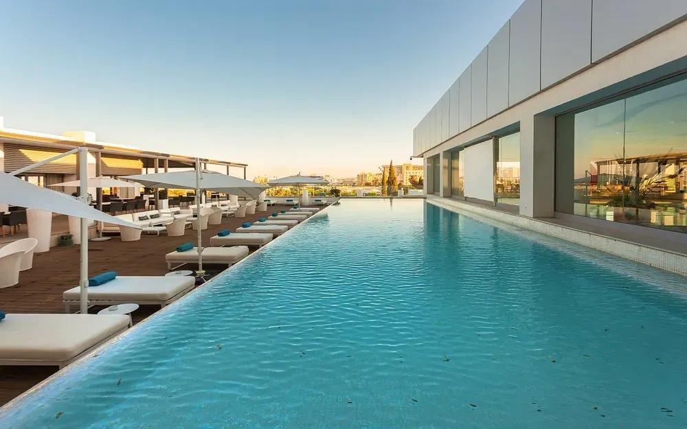 Radisson Blu Hotel & Convention Center - Vue 5