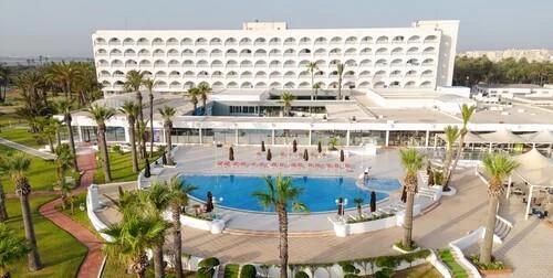 One Resort Jockey - Vue 3