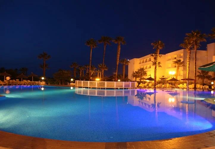 Hôtel Tropicana Club & Spa