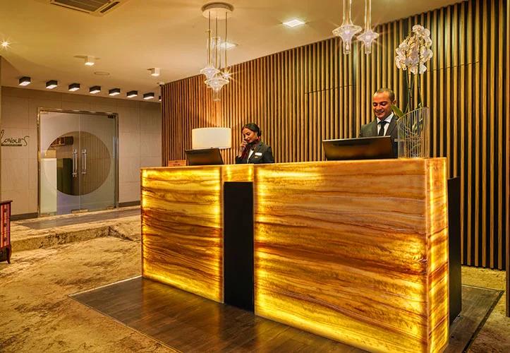 Adam Hotel Suites - Vue 3