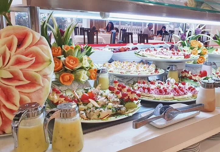 Golden Yasmin Mehari Hammamet - Vue 3